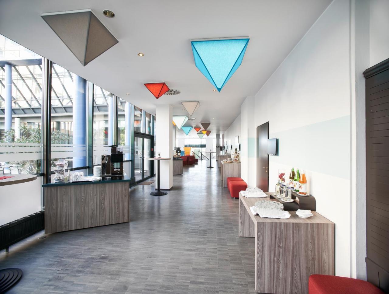 Trans World Hotel Donauwelle Linz Exterior foto